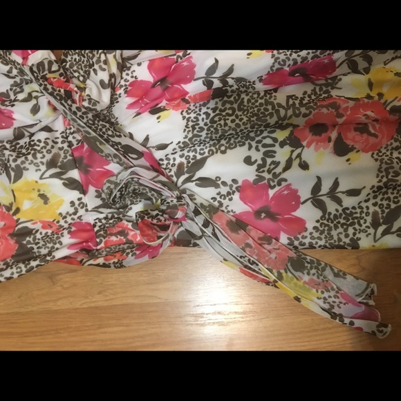 Dress - Picture 3 of 4